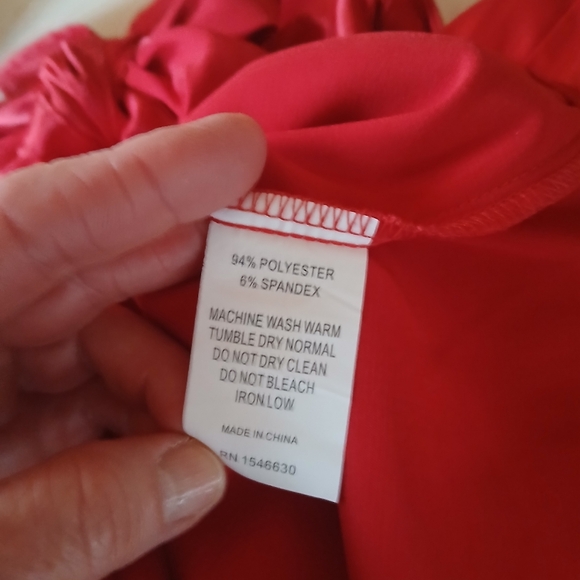 Rebdolls Red Satin Long Sleeved Tie Front Blouse Large - Picture 8 of 8